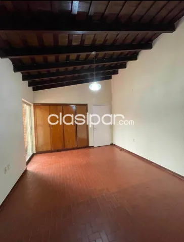 🏡 ALQUILER: Hermosa Casa en Barrio Jara con Piscina y Quincho, foto 4