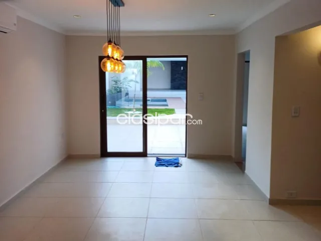 Casa renovada a nueva en barrio Jara, foto 5
