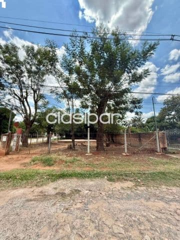 Terreno en esquina en Mariano Roque Alonso
