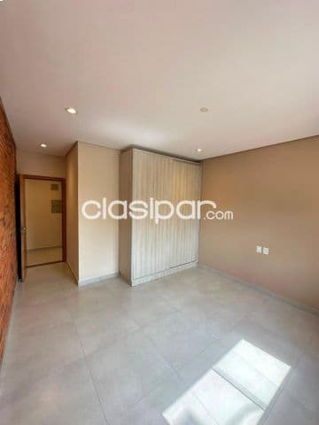 Duplex en esquina en Luque – loma merlo