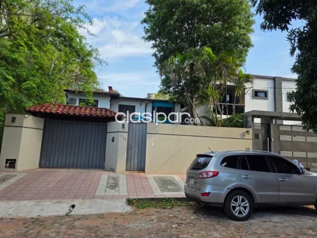 Casa de 2 plantas, 5 dormitorios y 4 baños - zona yacht club - mbachio II, foto 3
