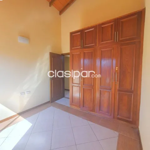 En venta duplex 3 dorm. En primer barrio-Luque, foto 3