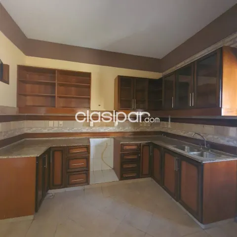 En venta duplex 3 dorm. En primer barrio-Luque, foto 5