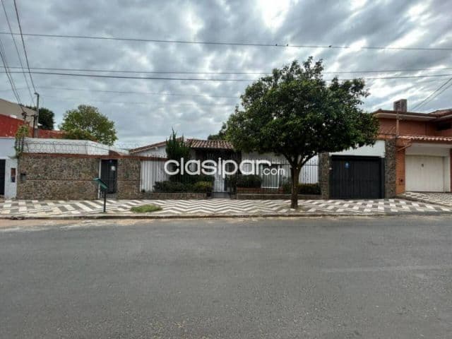 casa en Barrio Mburicao