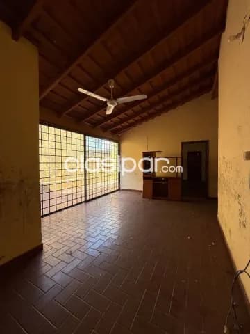 En venta terreno con consruccion a refaccionar o demoler en san vicente, foto 4