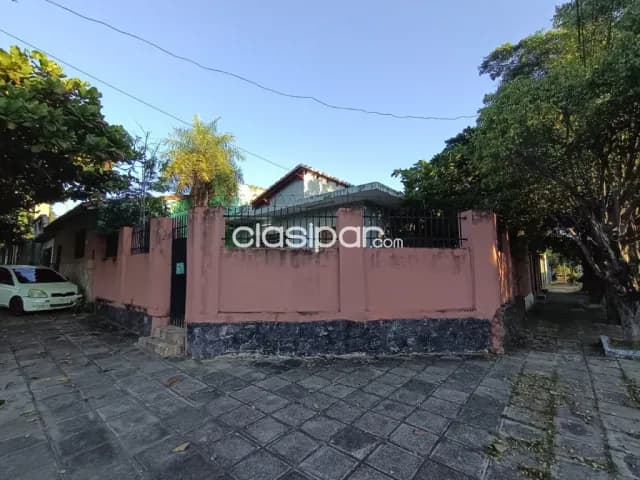 casa en esquina zona colon y costanera sur, foto 2
