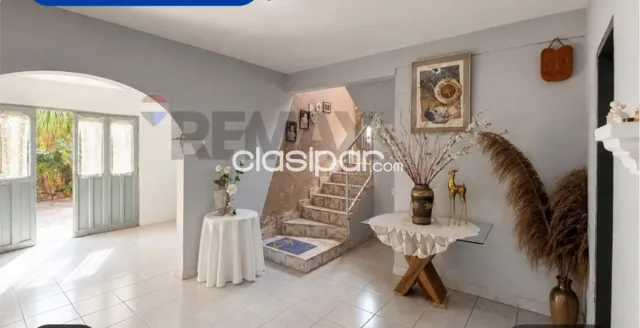 Casa 5 hab. C/cancha tenis en terreno 1.300 m2 a 950 mtrs del cit-Luque, foto 3