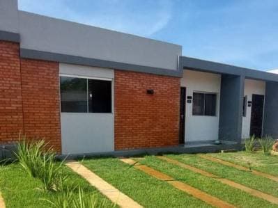 Vendo casas en el barrio cerrado ARASY 1 / AREGUA