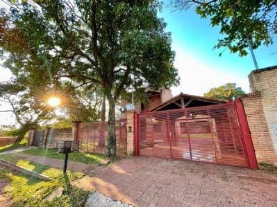 En venta! Hermosa residencia en Ñemby