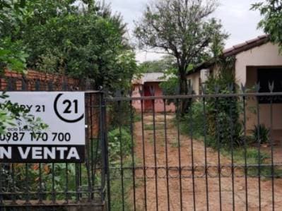 Lote con casa en Barrio San Francisco