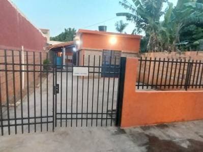 En venta casa tipo chalet Laurelty-San Lorenzo, zona FORTIS