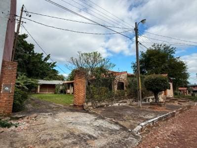 En venta propiedad en Barrio cerrado Pilar del este