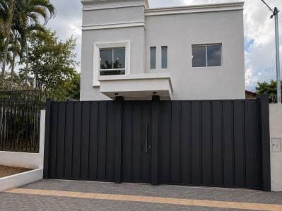 Duplex a estrenar en loma pyta