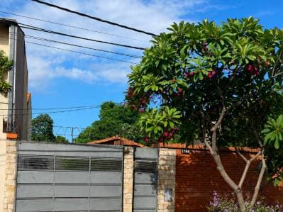 Vendo Casa en Barrio Nazareth