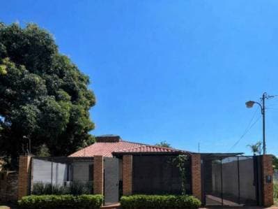 Vendo casa en capiata