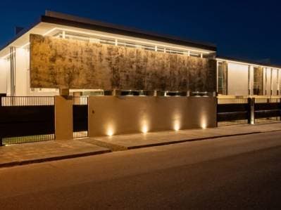 Vendo duplex a estrenar de 3 dormitorios en Fernando de la Mora zona norte