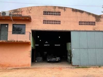 Vendo 2 terrenos en esquina -Limpio