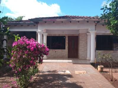 Casa en venta en barrio san pedro curupayty- encarnacion