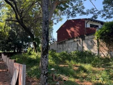 Vendo terreno en lambare altos del gof