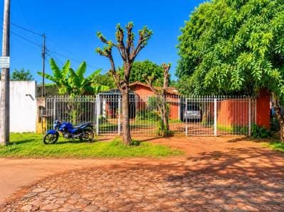 Casa en Venta con Renta Activa