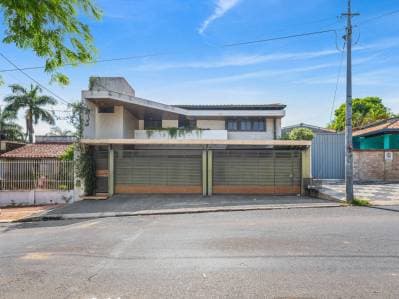 Vendo Hermosa Casa en Barrio Jara