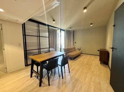 Vendo depto 1 dormitorio amoblado + 1 cochera en the station Las Mercedes