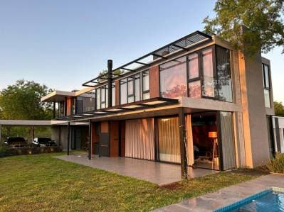 En venta lujosa residencia