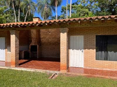 Quinta en Itacurubi de la coordillera 1800m2