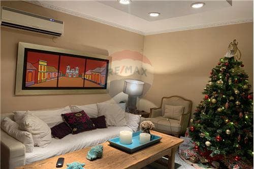 Hermosa casa🏡 con piscina 🌊⛱️☀️en sajonia