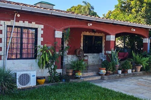 Vendo casa en capiata