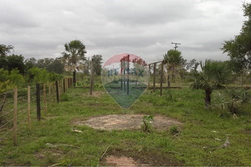 Vendo terreno-costa azul.-limpio