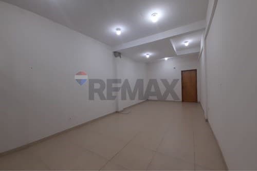 Local Comercial en Alquiler. Luque - Campo Grande