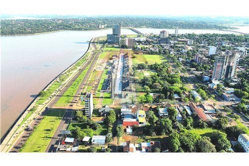 Terreno a 100 Mts de la Costanera con vista al Rio
