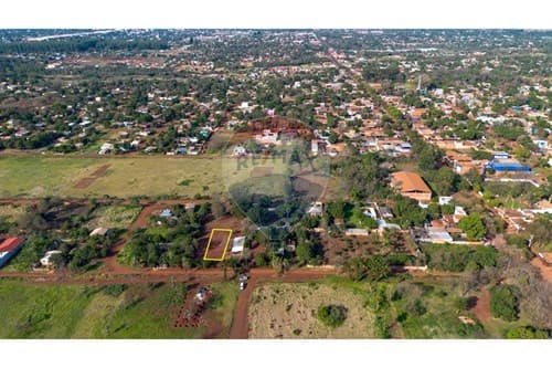 Terreno en Venta Km 10 - Acaray