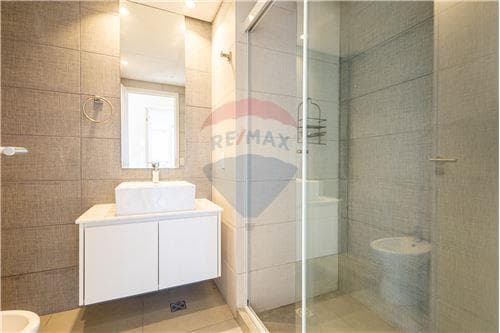 Amplio dpto de 3 habitaciones en Bo Herrera