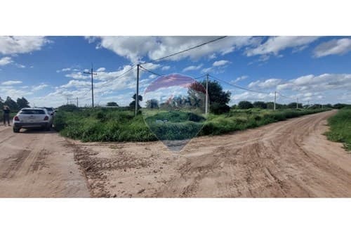 Venta de terreno en Forestal Str