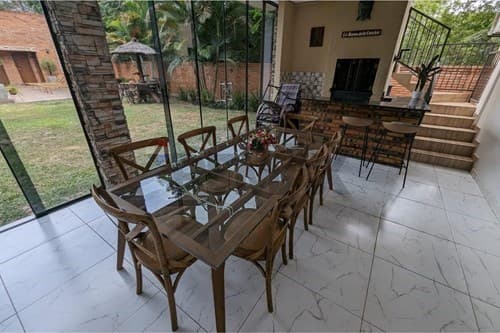 En alquiler casa amoblada en San Bernardino