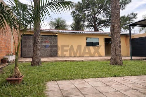 Casa en venta en Areguá - Costa Fleitas