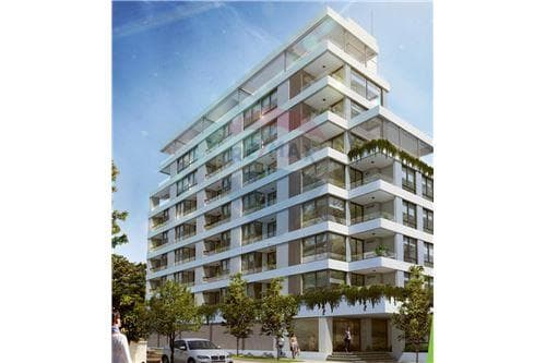 Venta de gran departamento en barrio Jara