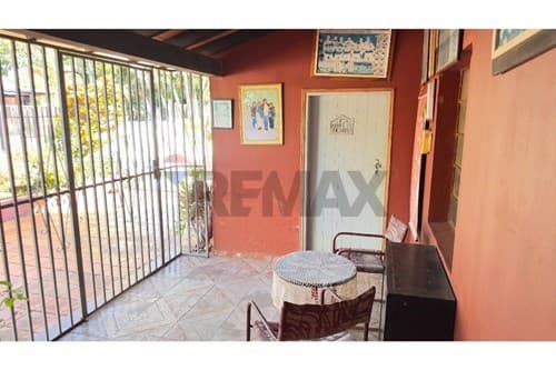 Casa Quinta en venta - Barrio Capilla Kue