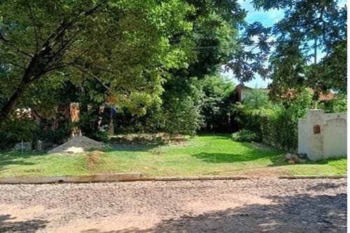 ¡Terreno Residencial en Ypané: Oportunidad Única!