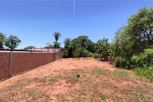 Terreno en venta en Areguá – Barrio Pindolo
