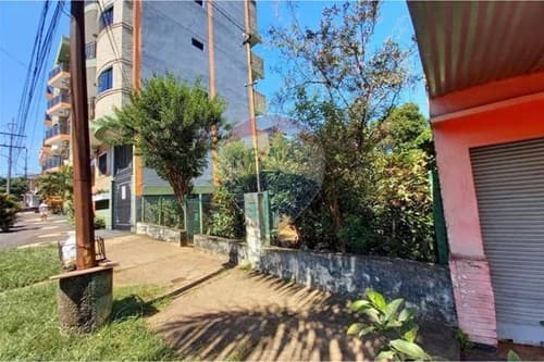 Terreno en venta en el Centro Encarnación