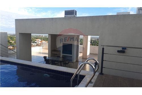 Dpto en Edificio Stratos s/ Avda Molas López