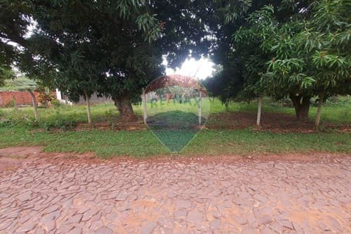 "Terreno en Villarrica: (Esquina 668 m²")