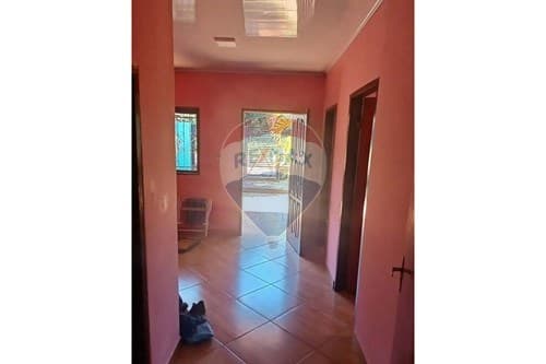 Casa en venta – Km 8 Acaray, Ciudad del Este
