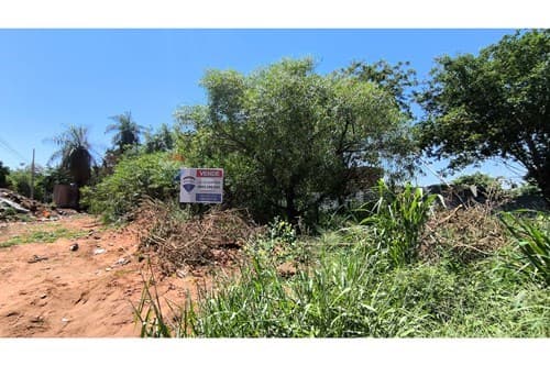 Terreno en Luque: en esquina, altura, titulado
