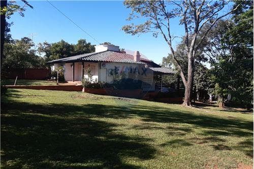 Casa de campo en venta - itacurubí