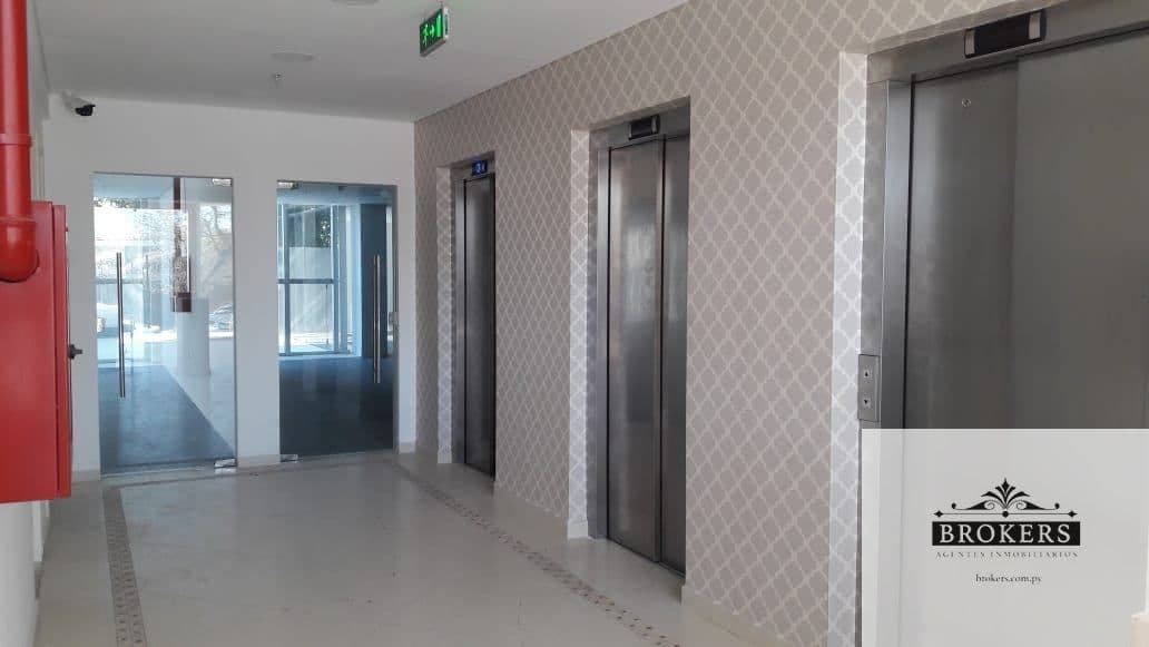 Oficina Corp. 215 m2.en alquiler ubicado en Villa Morra