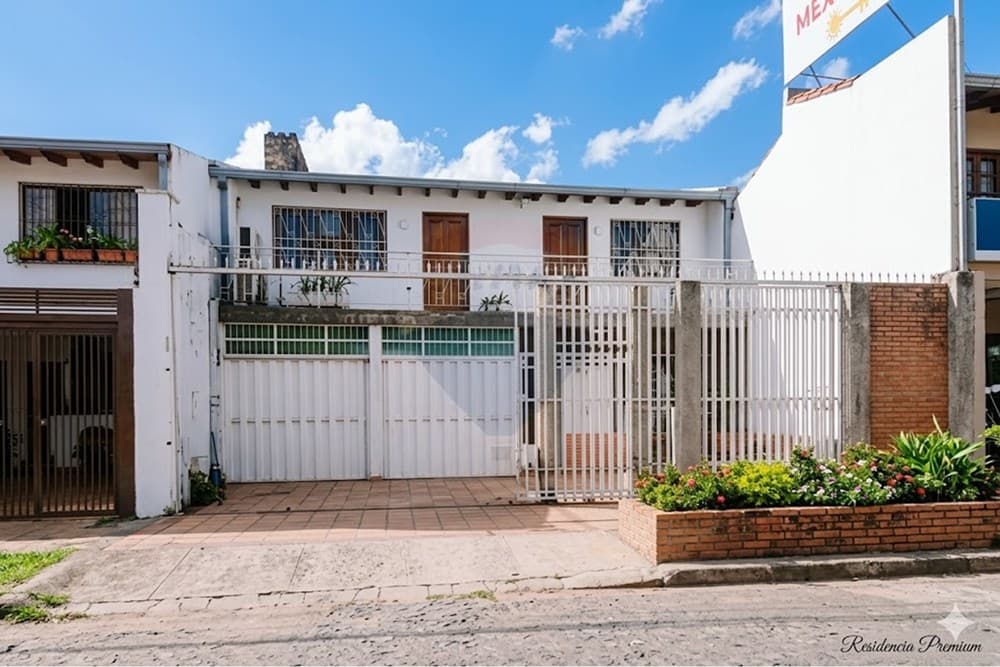 Alquilo casa en asuncion